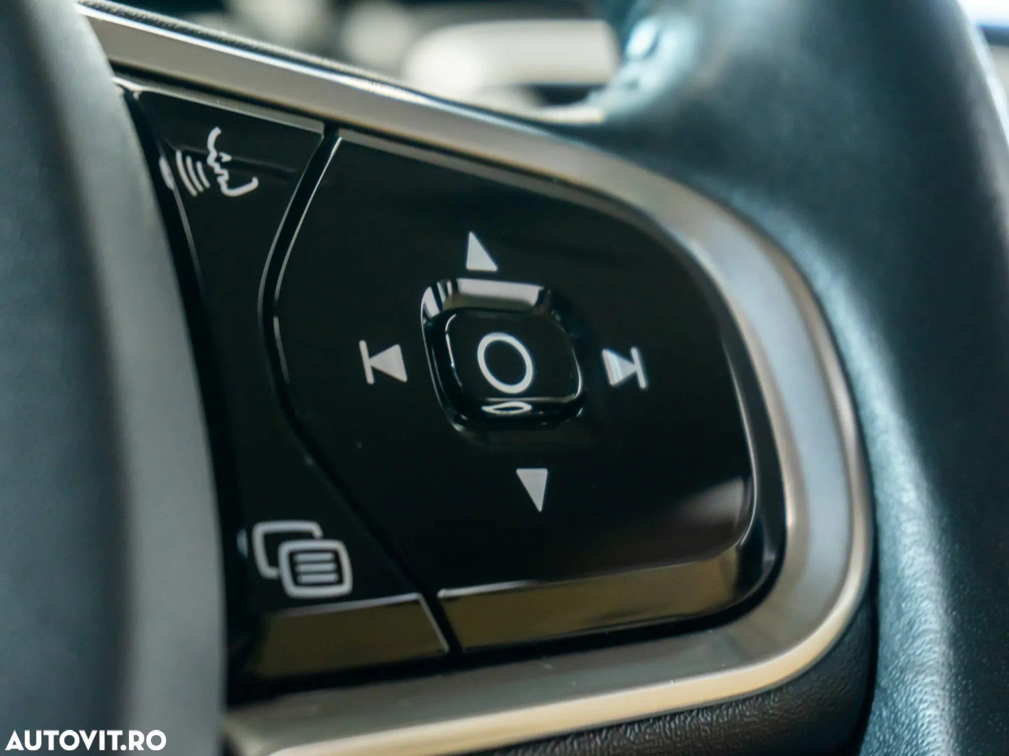 Volvo XC 90 D4 Geartronic Momentum - 26