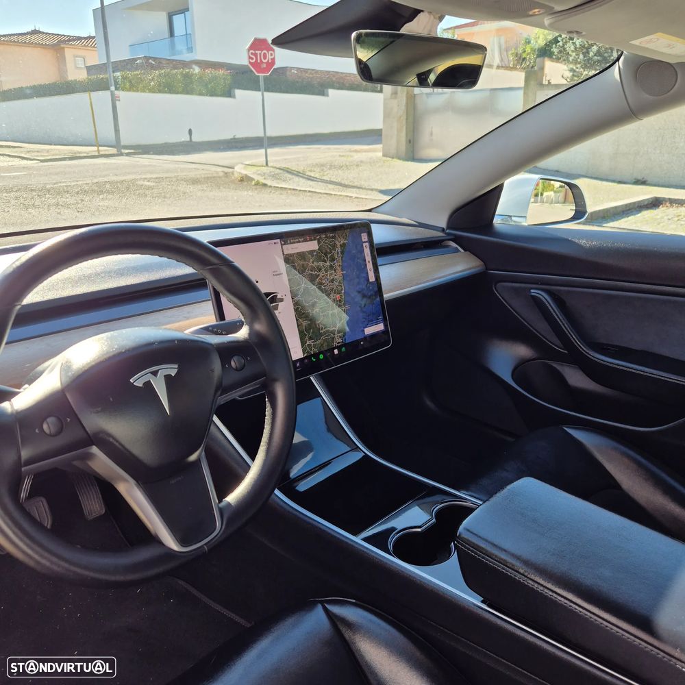 Tesla Model 3 Long Range Tração Integral - 32