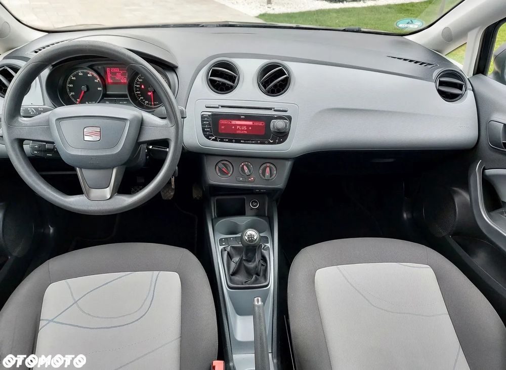Seat Ibiza 1.2 12V Style Salsa - 33