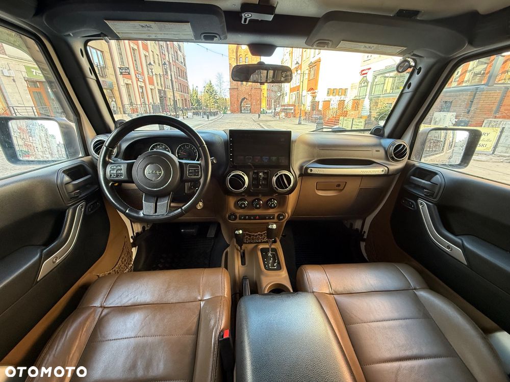 Jeep Wrangler 3.6 Unlim Moab - 12