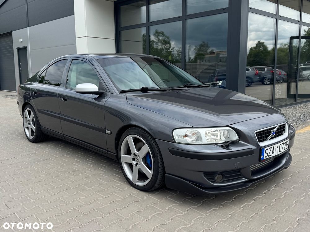 Volvo S60 R - 1