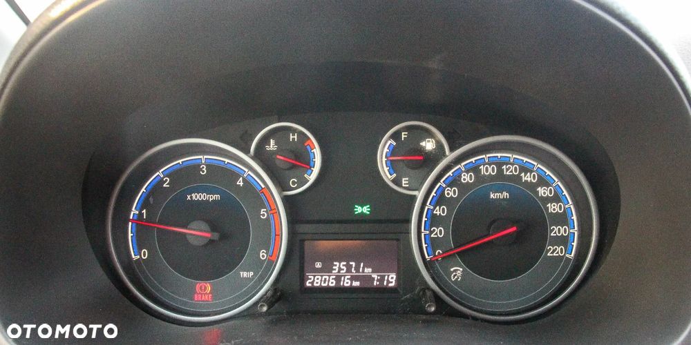 Suzuki SX4 2.0 DDiS 4x2 Comfort - 14