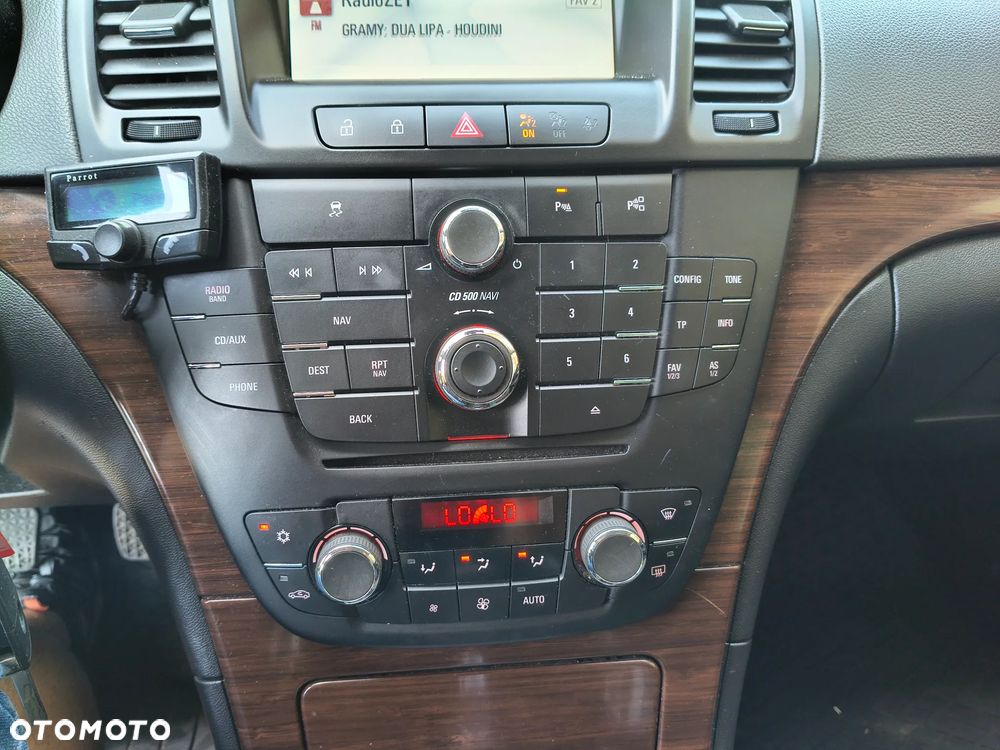 Opel Insignia - 24
