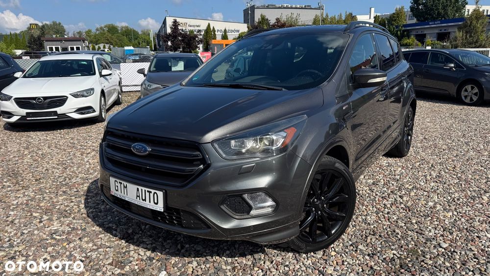 Ford Kuga 1.5 EcoBoost 2x4 ST-Line - 3