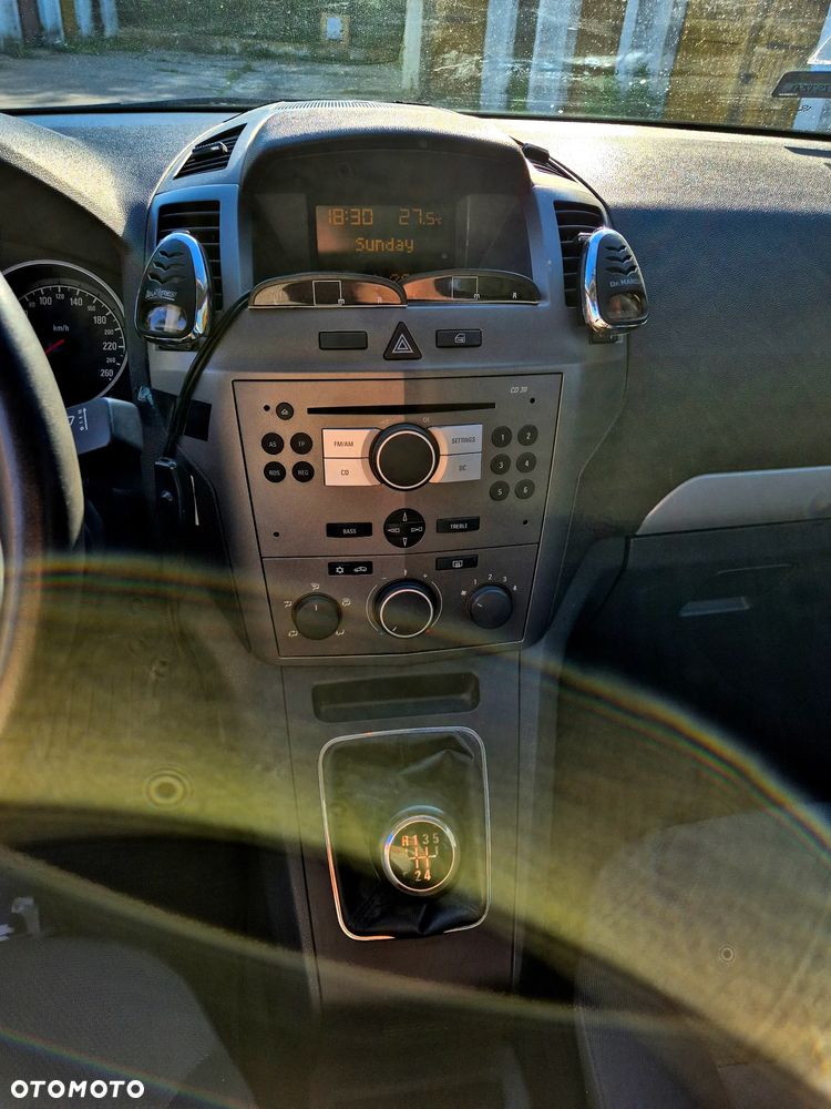 Opel Zafira 1.6 Cosmo - 8