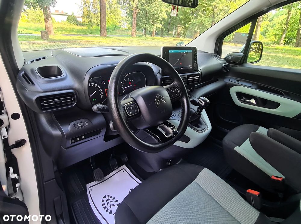 Citroën Berlingo XL BlueHDi 130 SHINE - 20