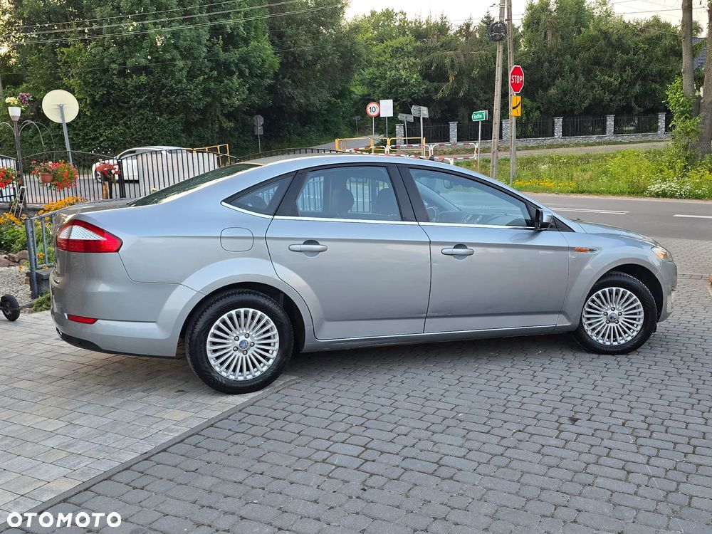 Ford Mondeo 2.0 Viva Titanium - 12