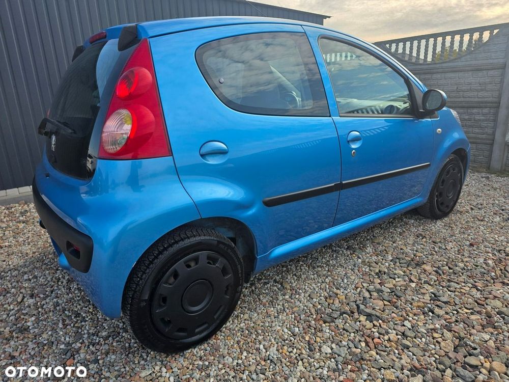 Peugeot 107 2007