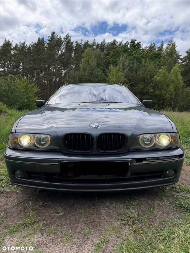 BMW Seria 5 - 1