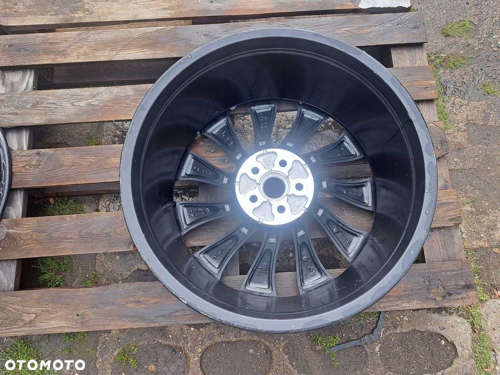 Oryg. Tesla X Y 21 9.5j et40 1188226-00-C 5603 - 2