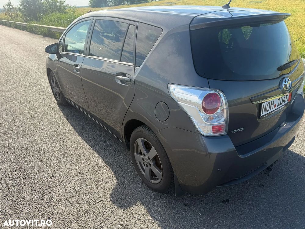 Toyota Verso - 13