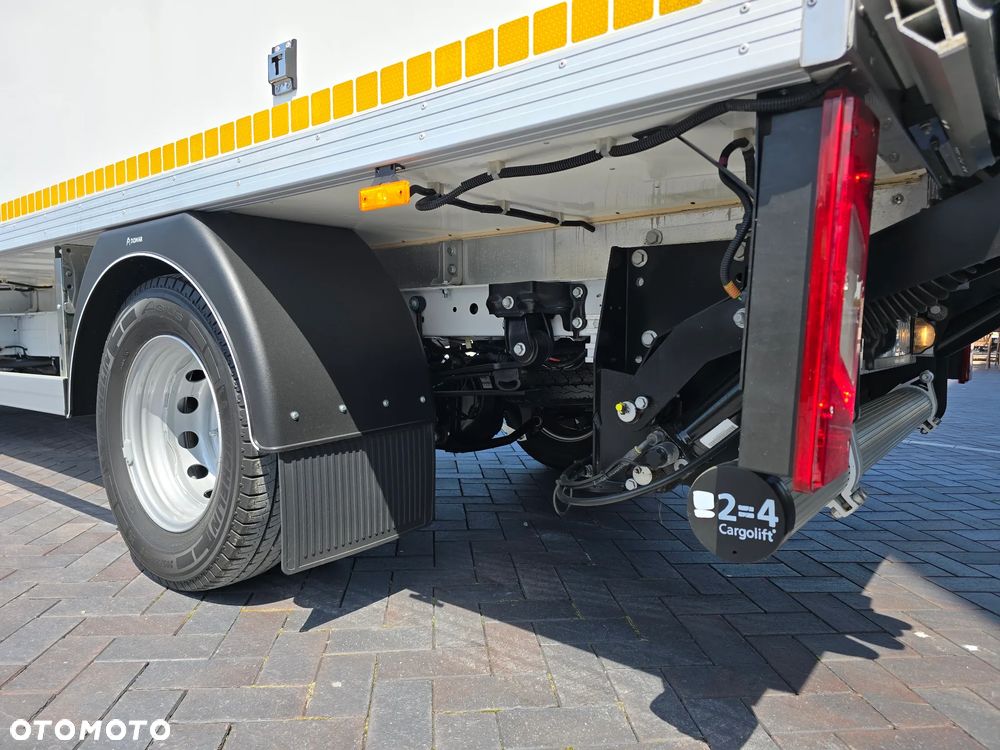 Ford TRANSIT 350-170 IZOTERMA WINDA 750Kg 48 Tyś Km SERWIS ASO FORD DO OSTATNIEGO Km SALON PL STAN JAK NOWY TEMPOMAT KLIMA ELKTRYKA ASYSTEN KIEROWCY WZMOCNIONE TYLNE ZAWIESZENIE RESOR + PODUSZKI PNEŁMATYCZNE - 24