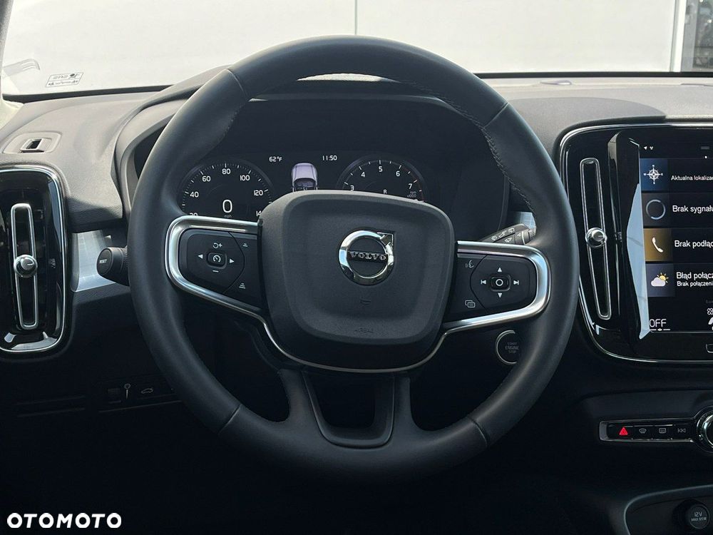 Volvo XC 40 - 18
