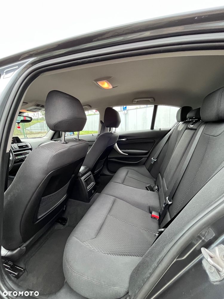 BMW Seria 1 118d - 12