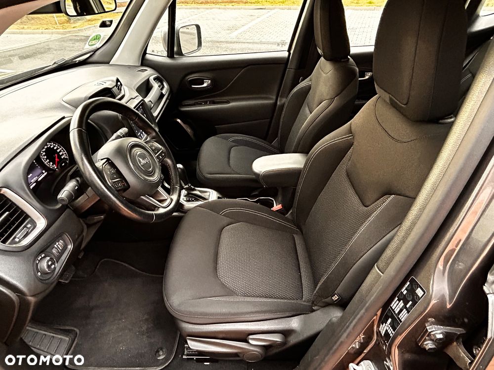 Jeep Renegade - 26