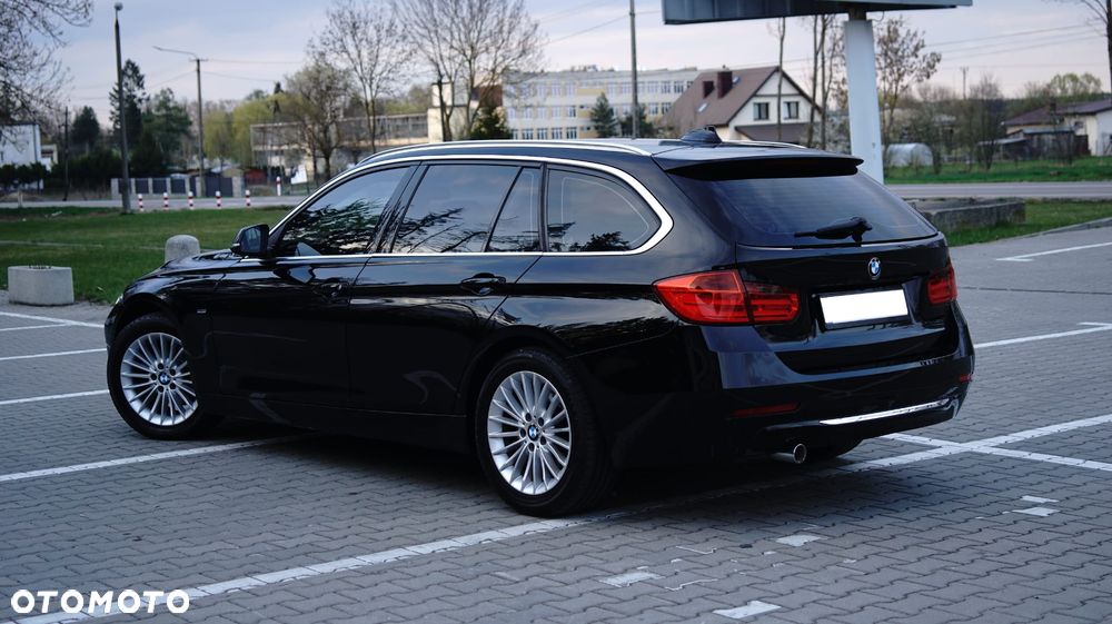 BMW Seria 3 318d Luxury Line - 17