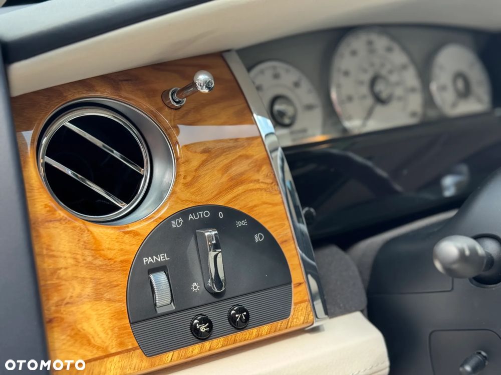 Rolls-Royce Ghost Series II - 12