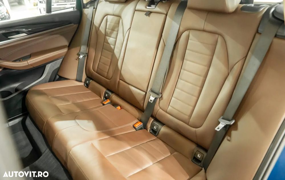 BMW X3 xDrive30e AT PHEV - 25