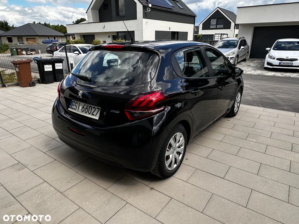 Peugeot 208 1.2 PureTech Active - 5