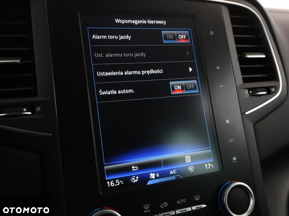 Renault Megane ENERGY TCe 205 EDC GT - 27