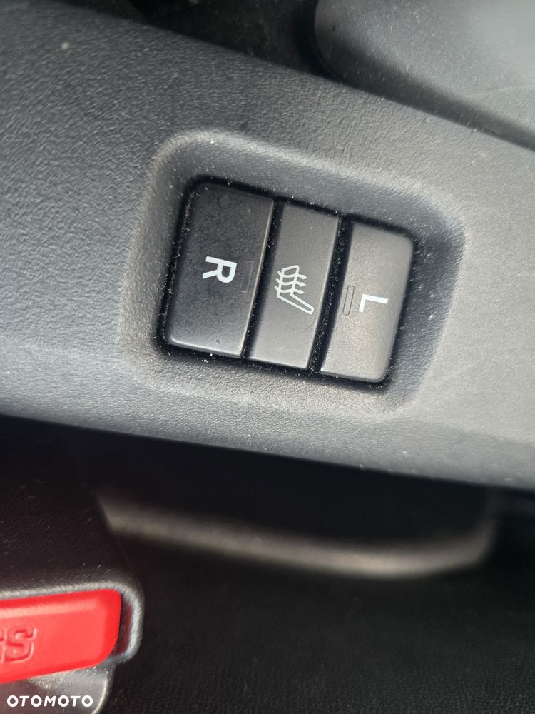 Toyota Auris - 6