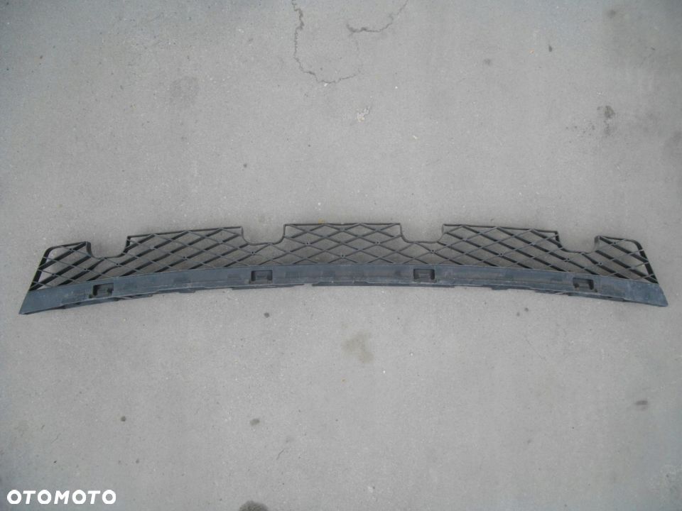 Ślizg VW PASSAT B7 KOMBI absorber mocowanie wspornik uchwyt zderzaka tylne środkowe 3AF807863 - 2