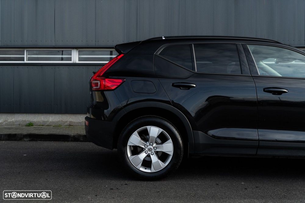 Volvo XC 40 1.5 T3 Tech Edition - 21