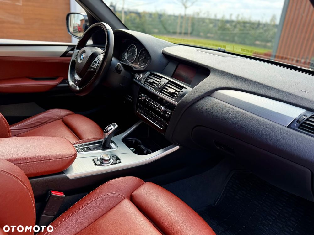 BMW X3 xDrive20d - 13