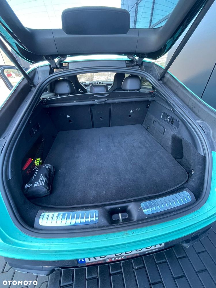 Mercedes-Benz GLC 2025