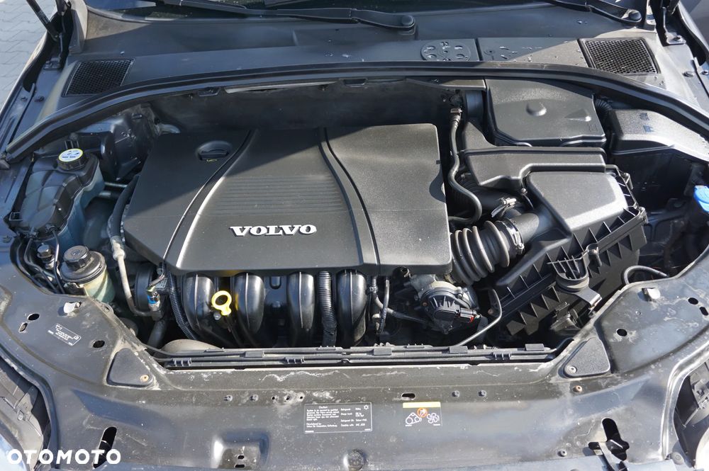 Volvo V70 2.0 Kinetic - 17