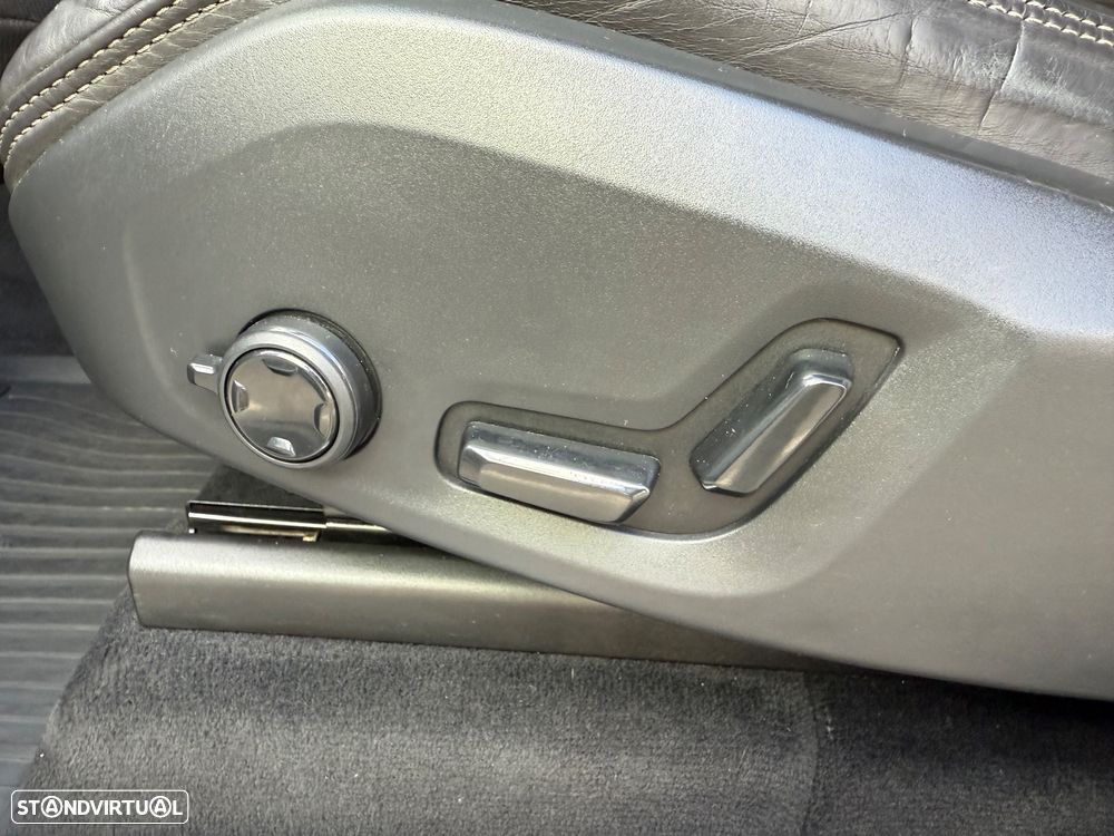 Volvo XC 90 2.0 D5 Inscription AWD - 19