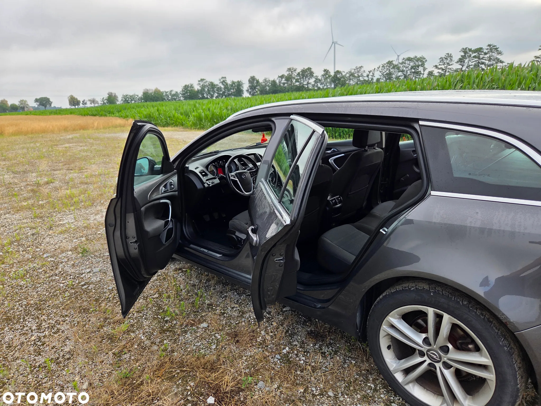 Opel Insignia 2.0 CDTI Sports Tourer - 14