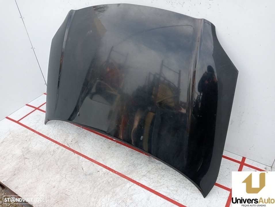 CAPÔ TOYOTA AVENSIS BREAK FAMILIAR 2004 - - 3