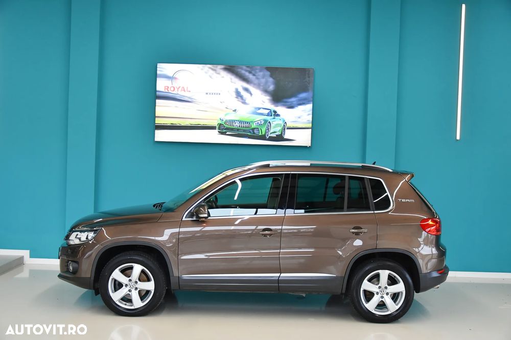Volkswagen Tiguan 2.0 TDI 4Motion DSG Sport & Style - 11