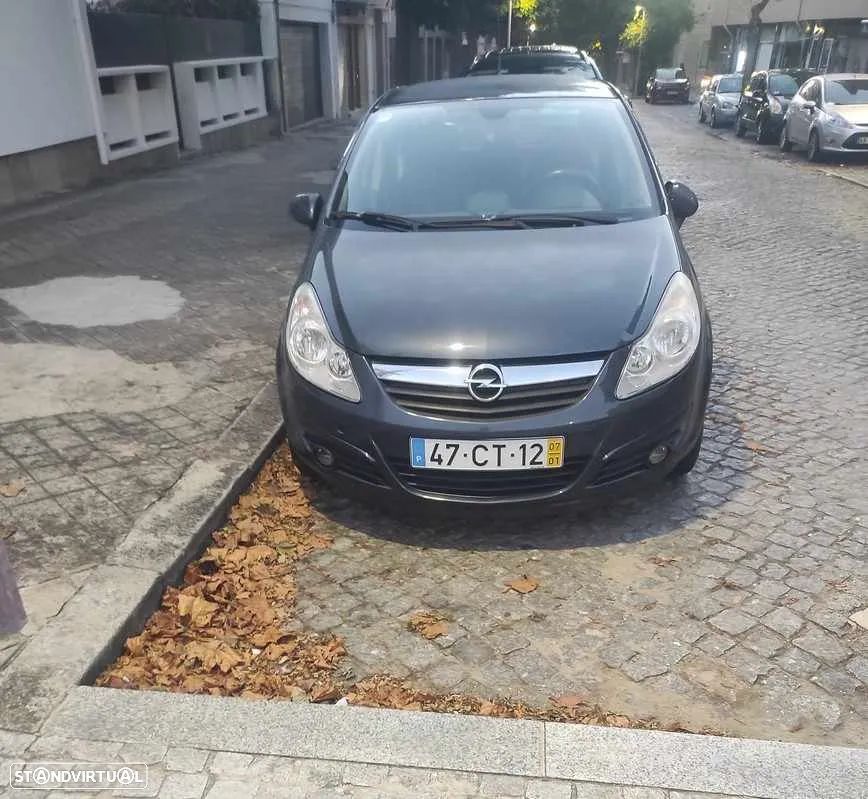 Opel Corsa 1.2 Cosmo - 1