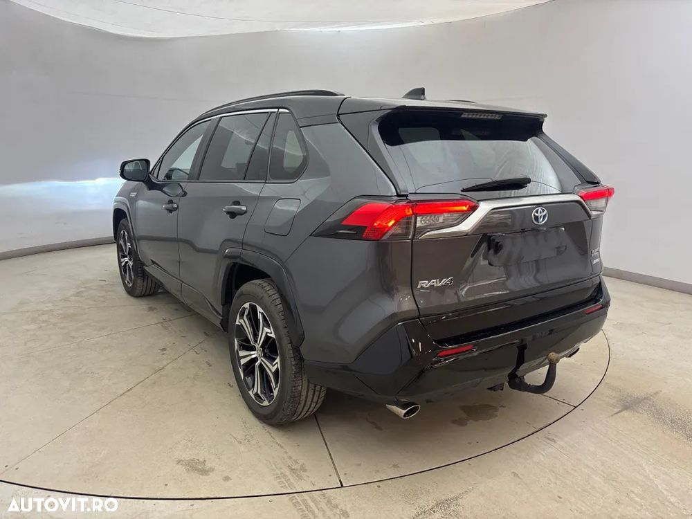 Toyota RAV4 Technik- und Style Paket - 3