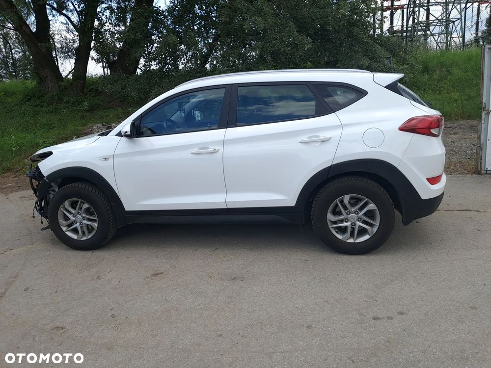 Hyundai Tucson - 2