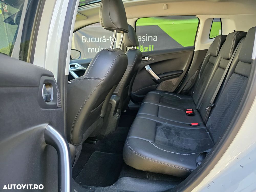 Peugeot 2008 PureTech 110 Stop&Start Crossway - 11