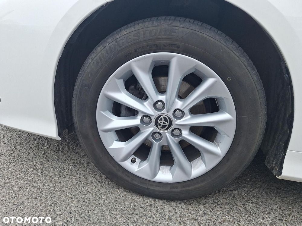Toyota Corolla - 21
