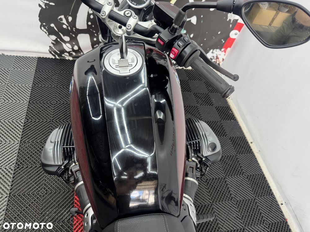 BMW R - 24
