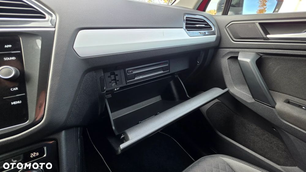 Volkswagen Tiguan - 15