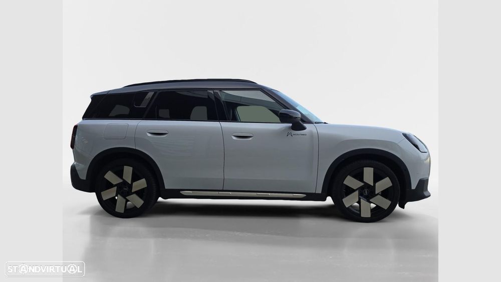 MINI Countryman E Favoured L - 8