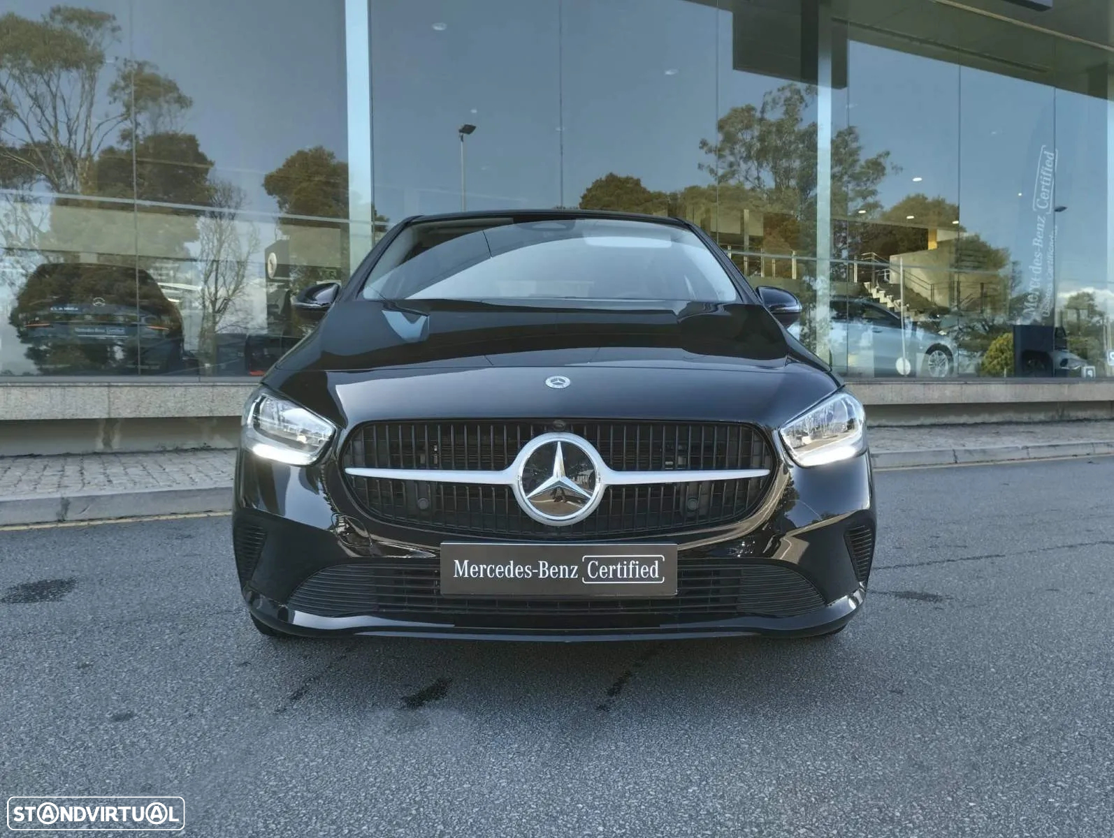 Mercedes-Benz B 250 e - 10