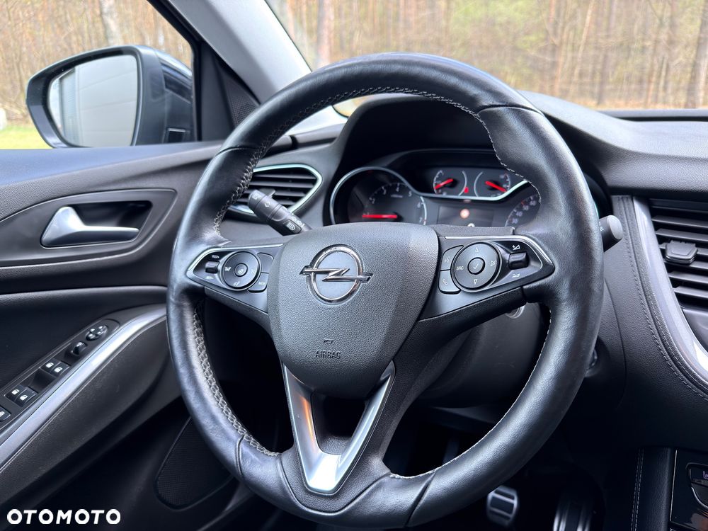 Opel Grandland X 1.2 Start/Stop Business INNOVATION - 33