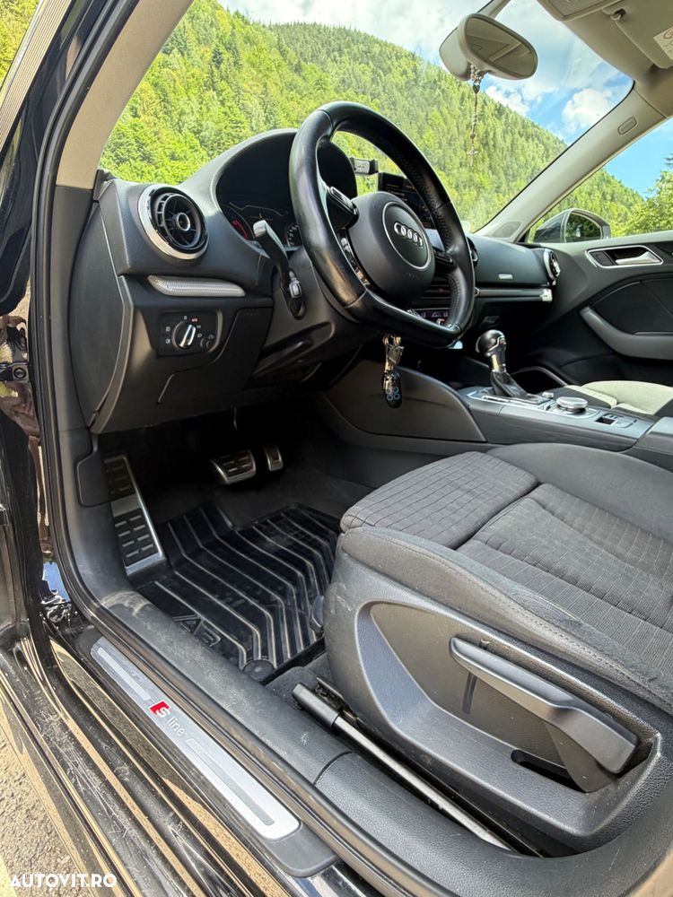 Audi A3 2.0 TDI Quattro Stronic Attraction - 8