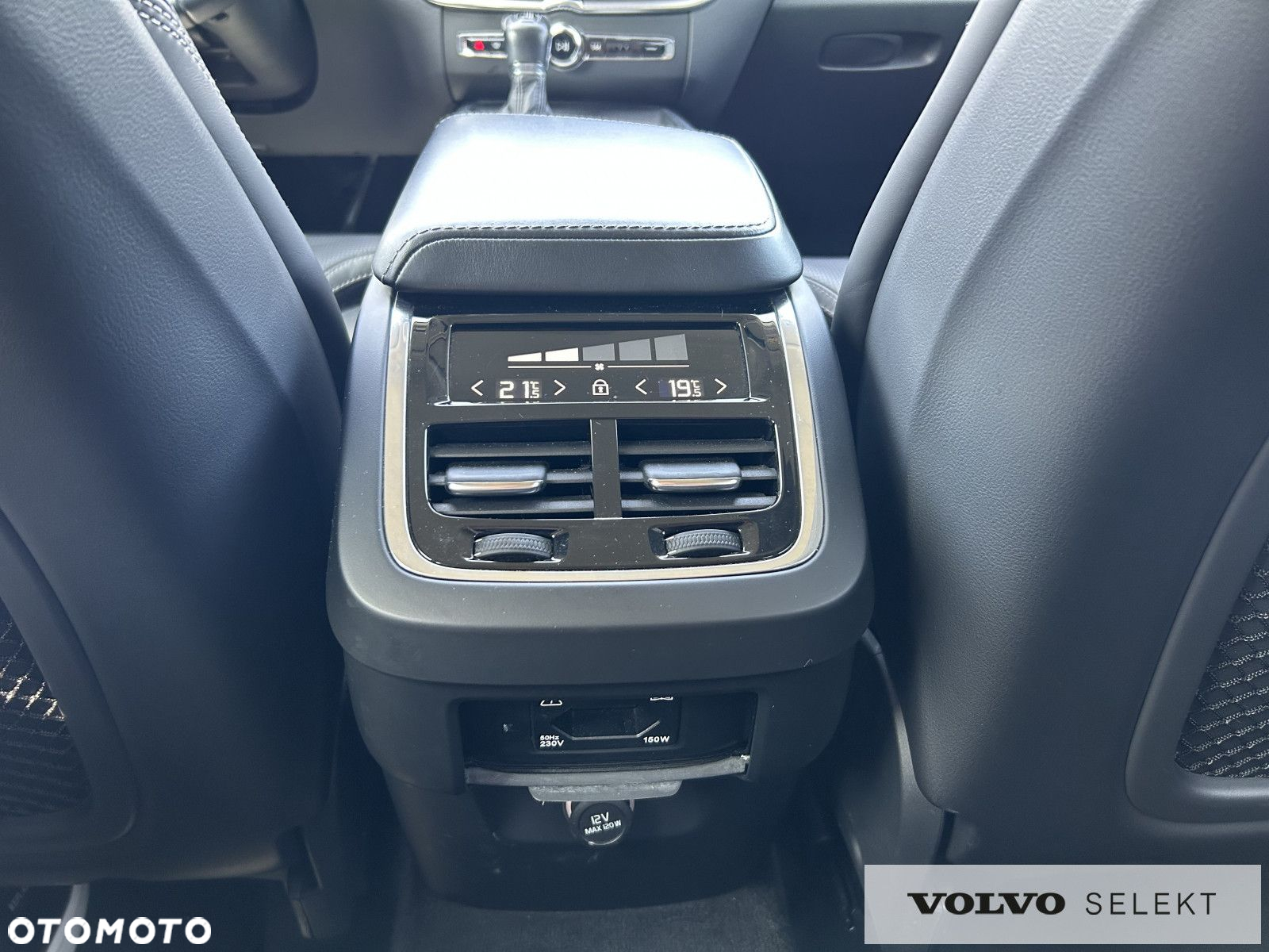 Volvo XC 60 - 33