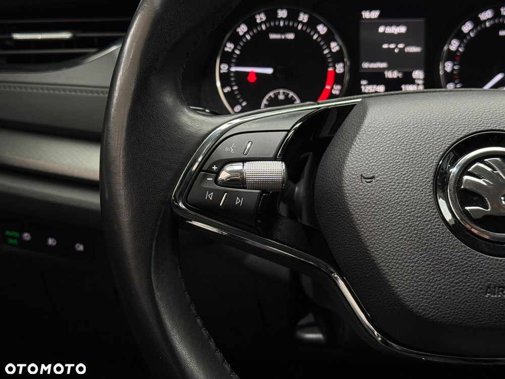 Skoda Octavia 2.0 TDI Ambition - 21