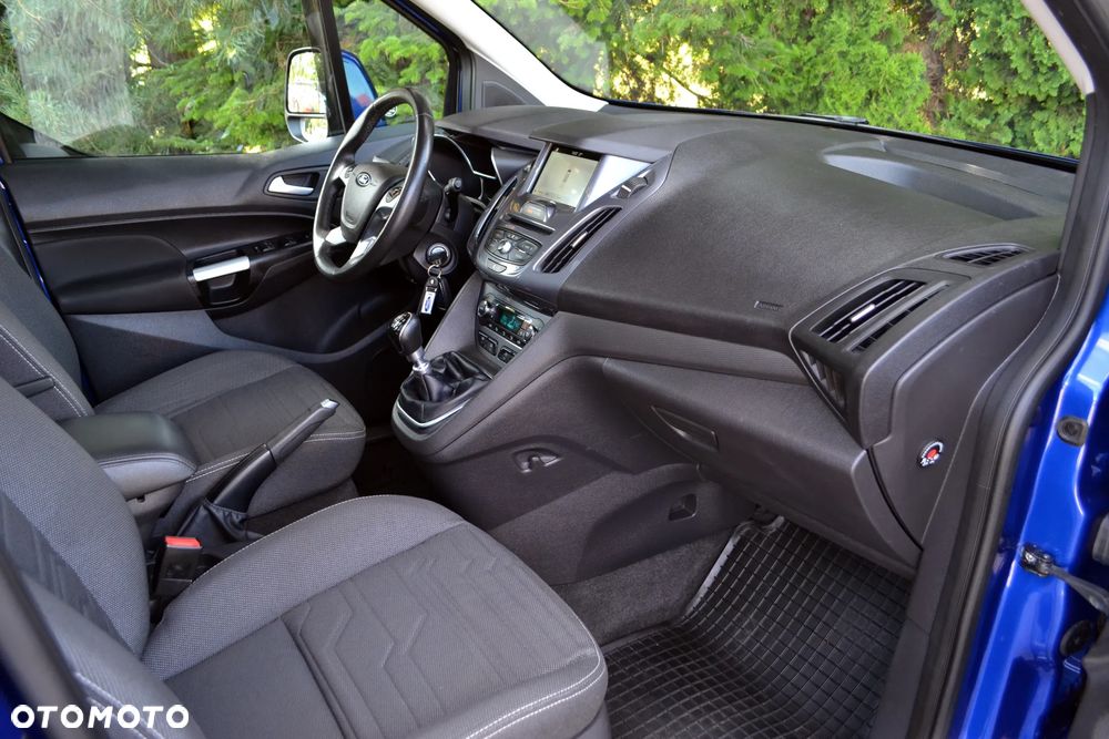 Ford Tourneo Connect - 28