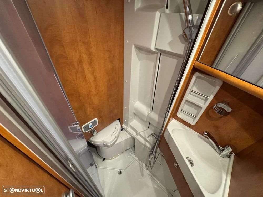 Carthago Malibu 2.3JTD - 16