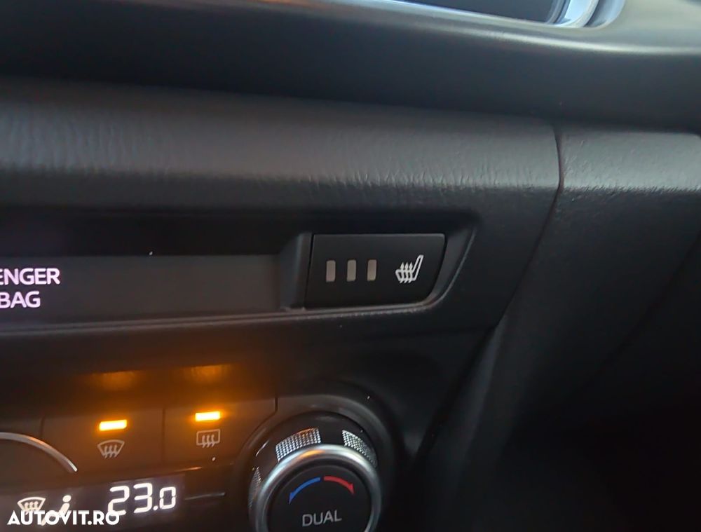 Mazda 3 SKYACTIV-D 150 Black Limited - 24